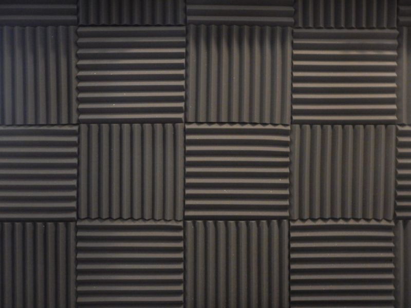 Who Does Soundproofing Installations